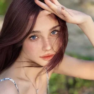 Coloredeye Stunna Girl Chole Prescription Colored Contact Lenses